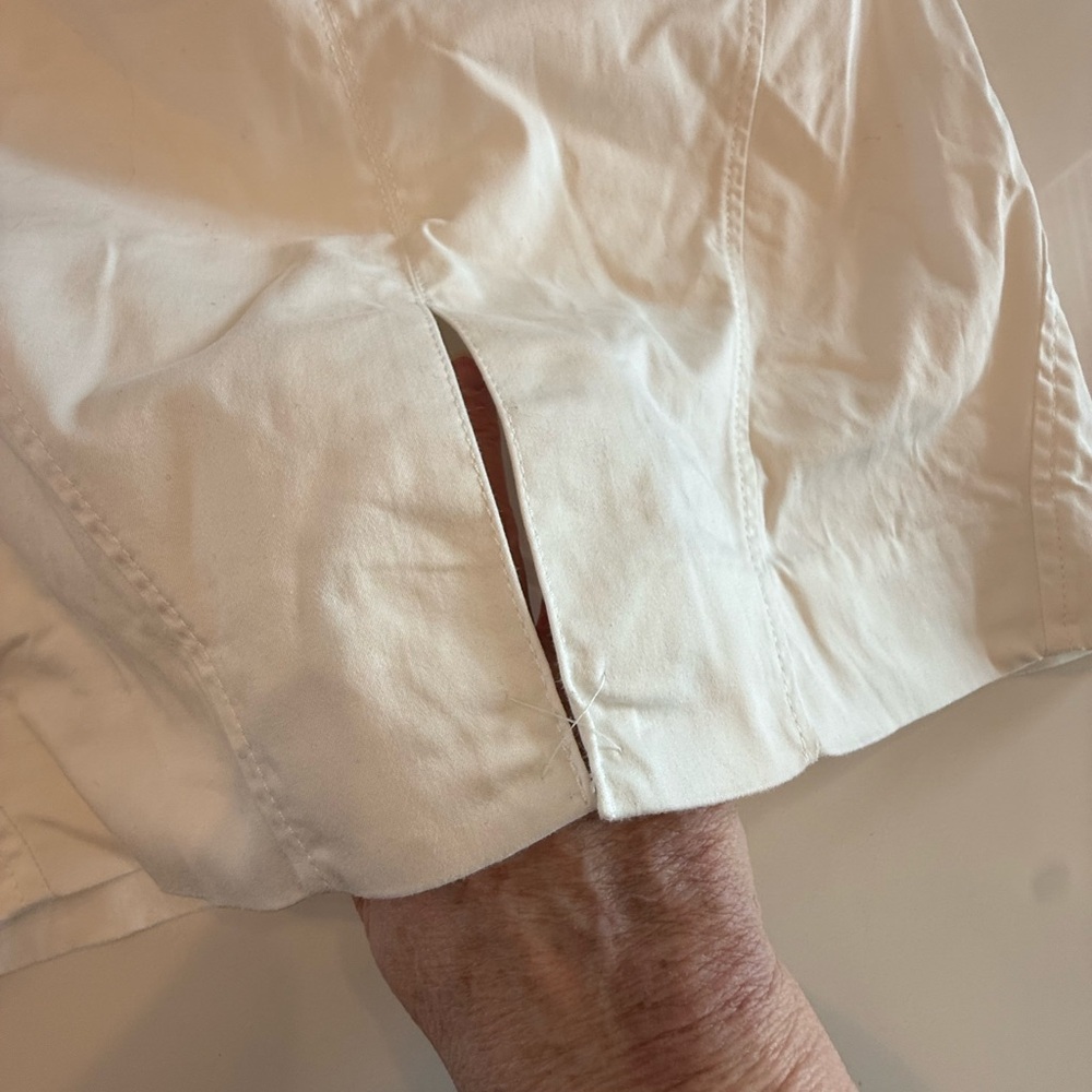 White House Black Market White Skirt - Picture 3 of 11